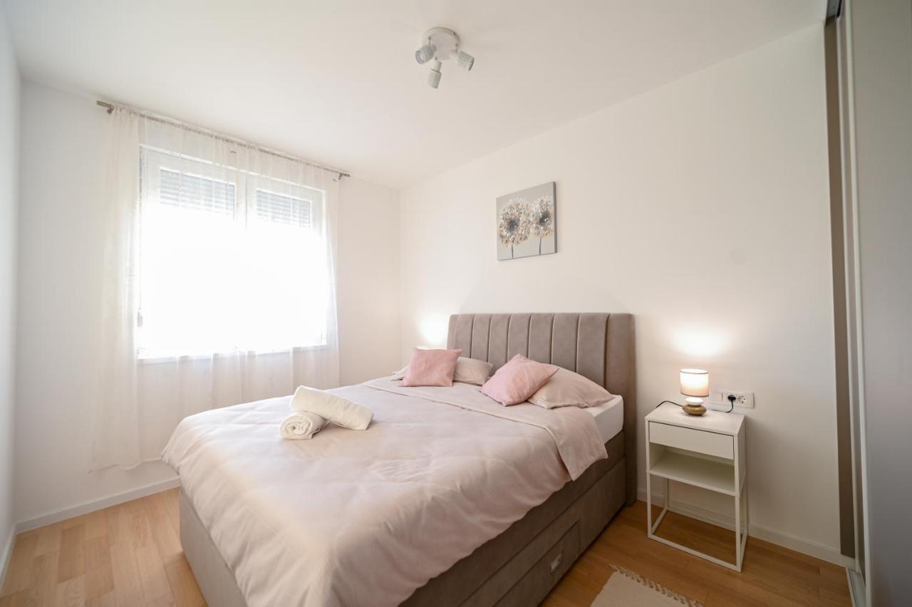 Apartman Lovre Задар Экстерьер фото